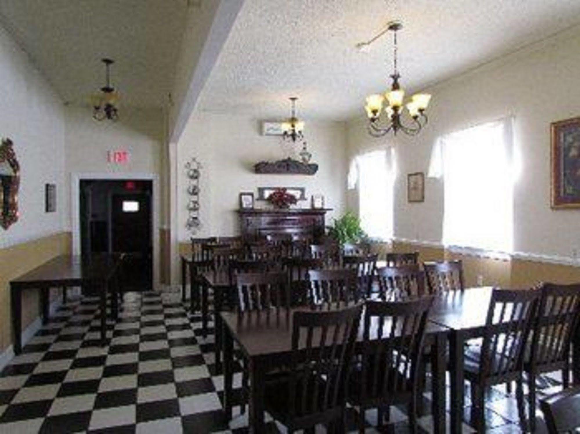 Macarthur Inn Narrows Εστιατόριο φωτογραφία